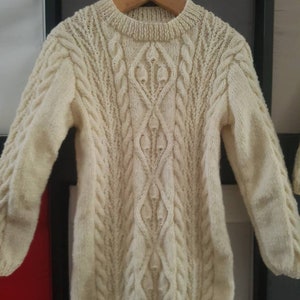 Girls' sweater dress, cable knit dress, wool, puffed sleeves, size 2 years and 5 years, knitted dress, handmade, French yarn
